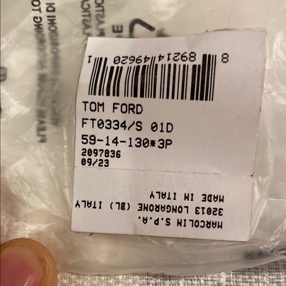 Tom Ford Black Sunglasses with Case - Picture 15 of 16